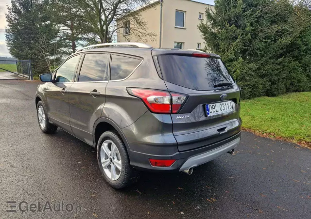 FORD Kuga 2.0 TDCi 4x4 ST-Line