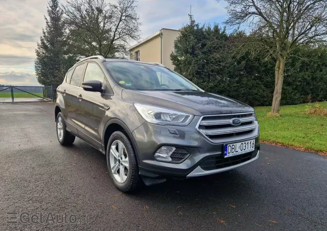 FORD Kuga 2.0 TDCi 4x4 ST-Line