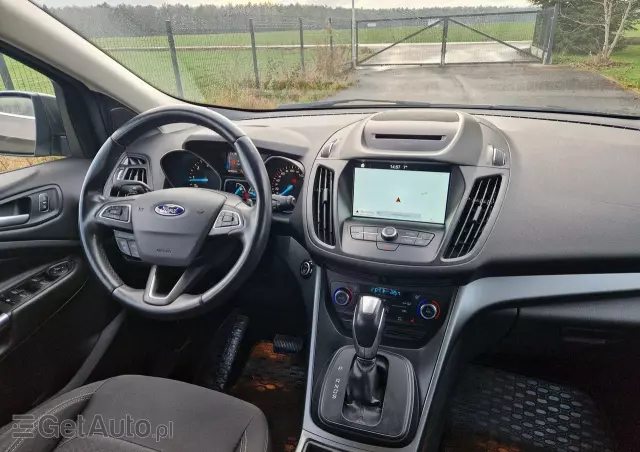 FORD Kuga 2.0 TDCi 4x4 ST-Line