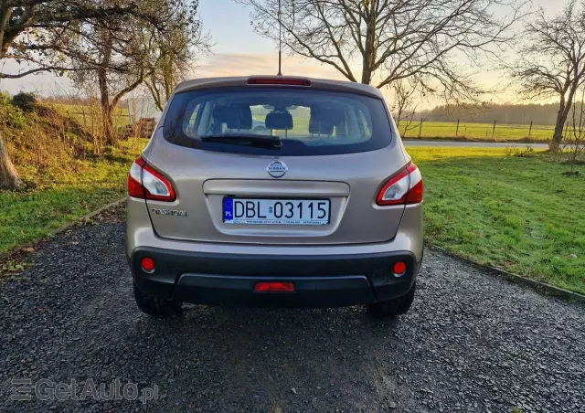 NISSAN Qashqai 1.6 acenta