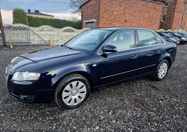 AUDI A4 1.8 T quattro