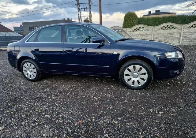 AUDI A4 1.8 T quattro