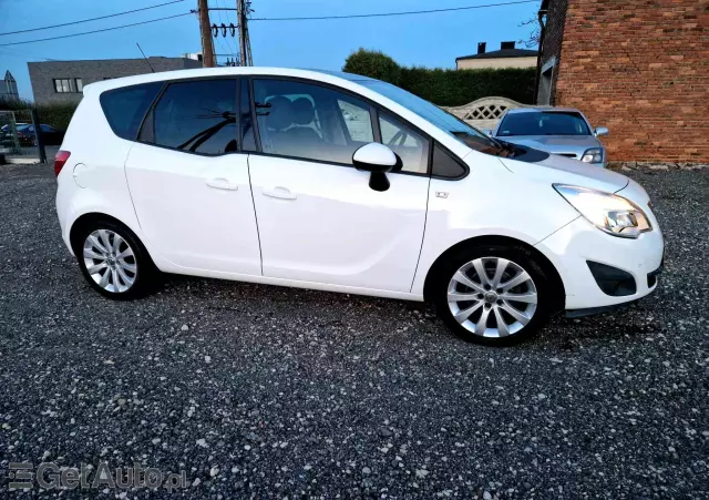 OPEL Meriva 