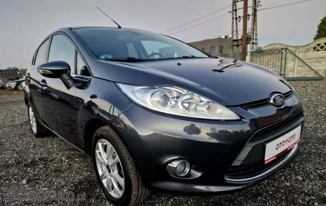 FORD Fiesta 1.4 Titanium