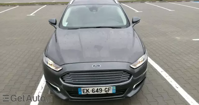 FORD Mondeo Turnier 2.0 TDCi Start-Stopp PowerShift-Aut Titanium