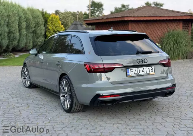 AUDI A4 40 TDI Quattro S Line S tronic