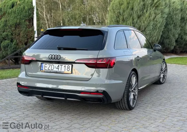 AUDI A4 40 TDI Quattro S Line S tronic