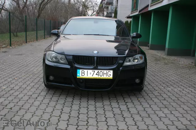 BMW 325XI 