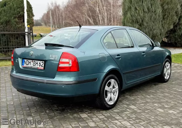 SKODA Octavia 1.6 Ambiente