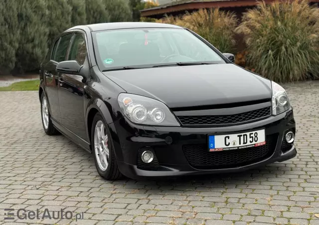 OPEL Astra 2.0 Turbo Edition