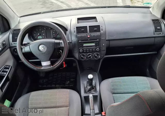 VOLKSWAGEN Polo 1.2 Fun