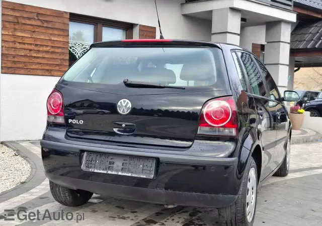 VOLKSWAGEN Polo 1.2 Fun