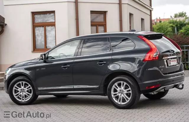 VOLVO XC 60 D4 Geartronic Momentum