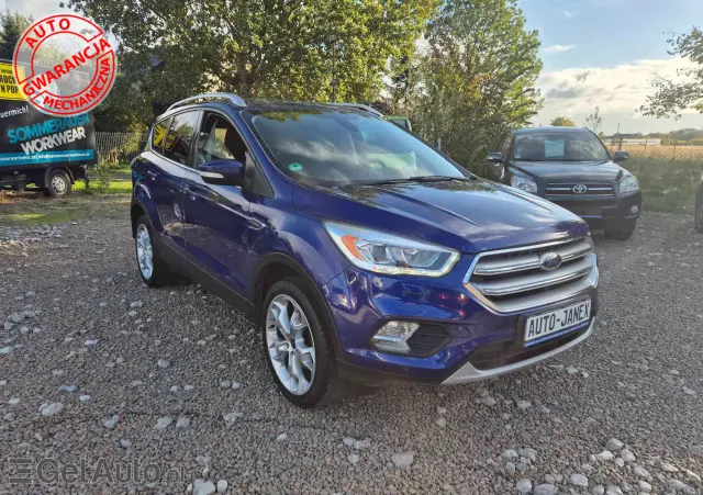 FORD Kuga 1.5 EcoBoost 2x4 Titanium