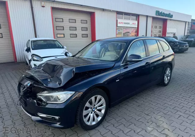 BMW Seria 3 320d Touring xDrive Modern Line