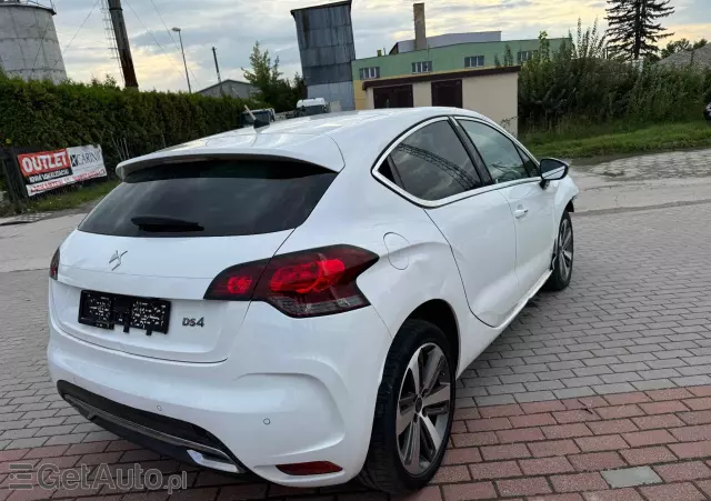 DS AUTOMOBILES DS 4 