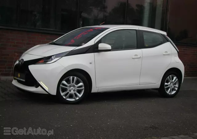 TOYOTA Aygo 