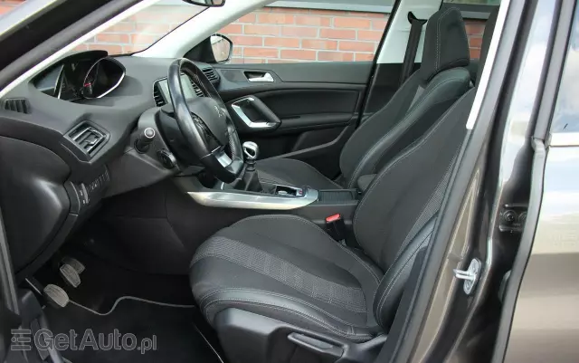 PEUGEOT 308 1.2 PureTech Allure S&S