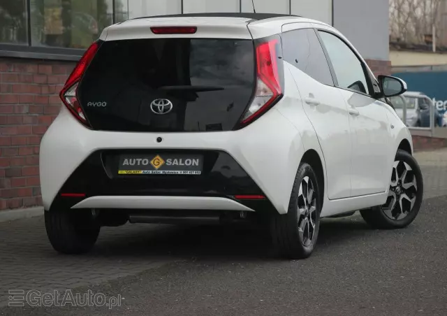 TOYOTA Aygo X-sky