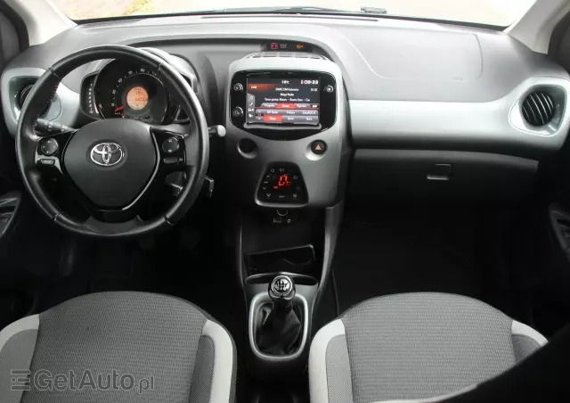 TOYOTA Aygo 