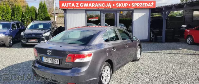 TOYOTA Avensis 2.0 D-4D Sol