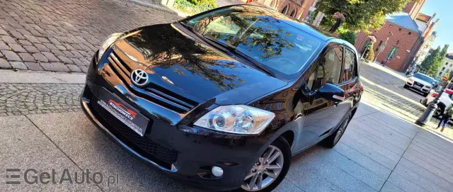 TOYOTA Auris 1.6 Active