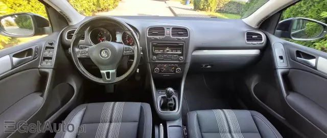 VOLKSWAGEN Golf 1.2 TSI MATCH