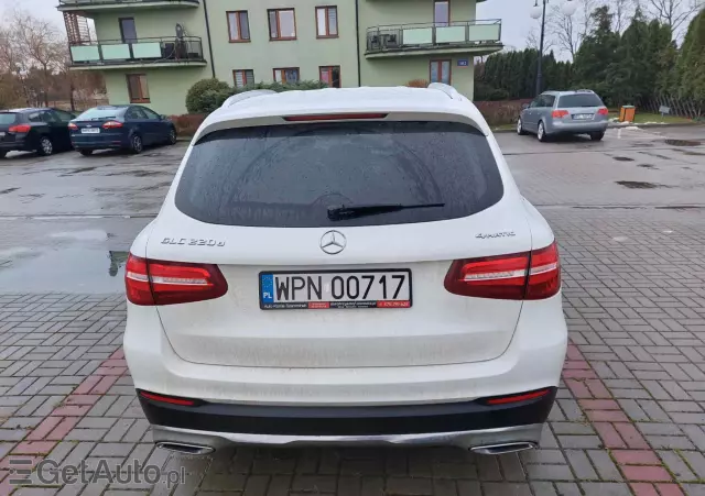 MERCEDES-BENZ GLC 220 d 4-Matic