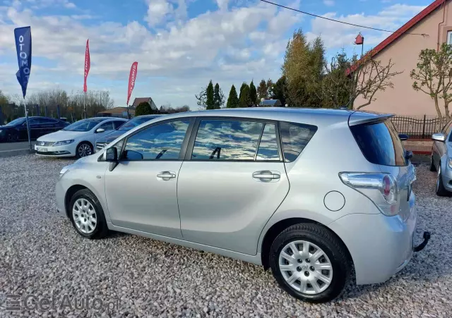 TOYOTA Verso 1.6 7-Sitzer Comfort