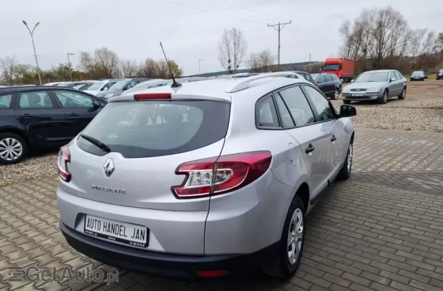 RENAULT Megane 