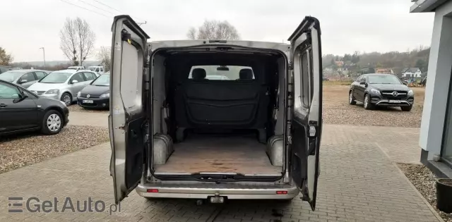 OPEL Vivaro 