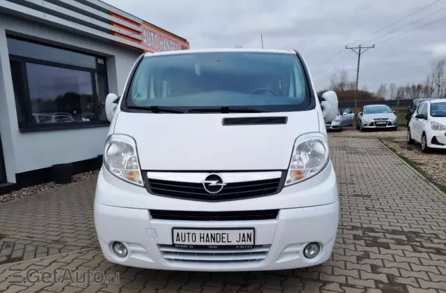 OPEL Vivaro 