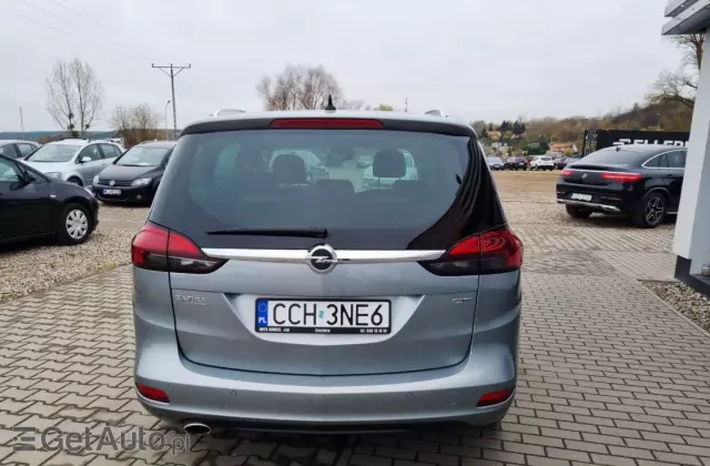 OPEL Zafira 