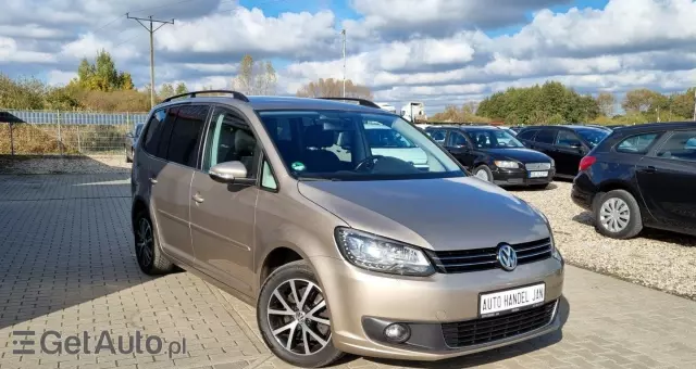 VOLKSWAGEN Touran 