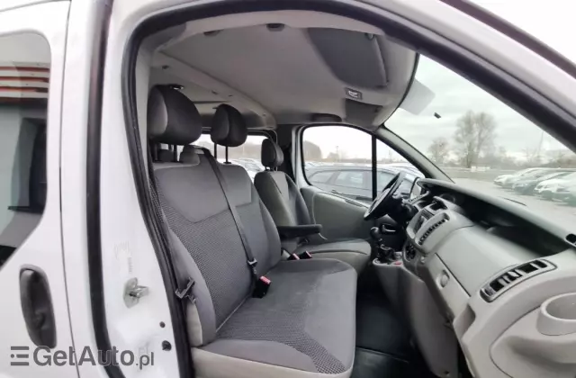 OPEL Vivaro 