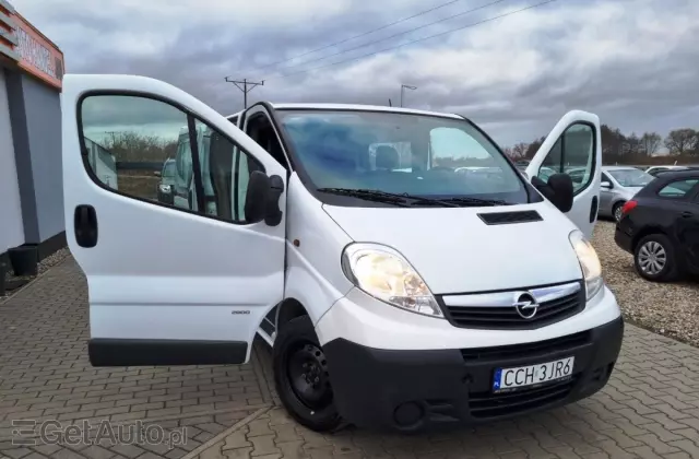 OPEL Vivaro 