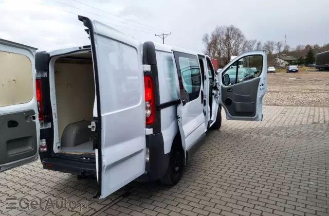 OPEL Vivaro 