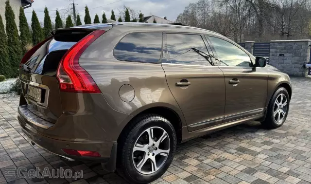 VOLVO XC 60 D4 Geartronic Summum