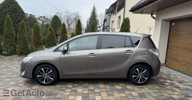 TOYOTA Verso 1.8 Prestige 7os EU6