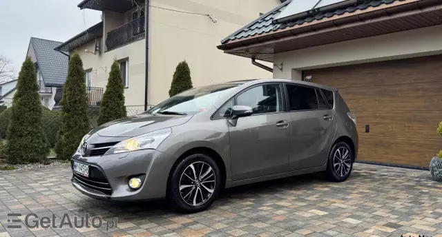 TOYOTA Verso 1.8 Prestige 7os EU6