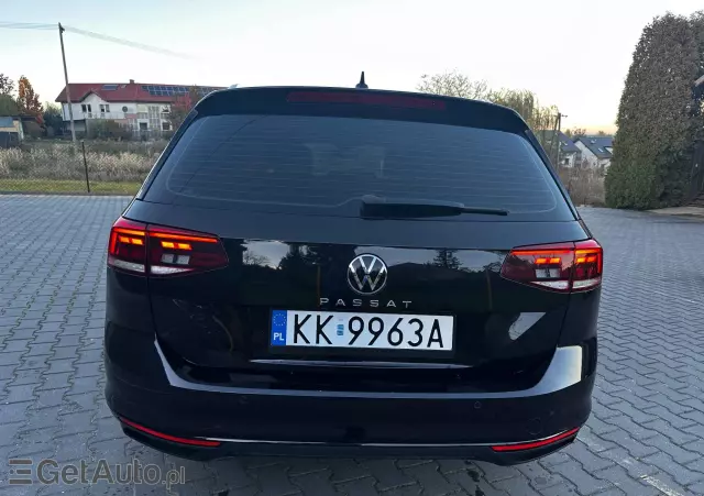 VOLKSWAGEN Passat Variant 2.0 TDI SCR DSG Comfortline