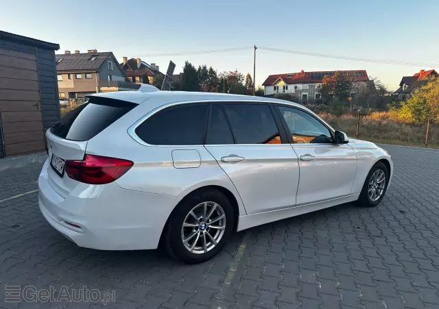 BMW Seria 3 318d Business Edition