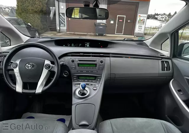 TOYOTA Prius (Hybrid) Comfort