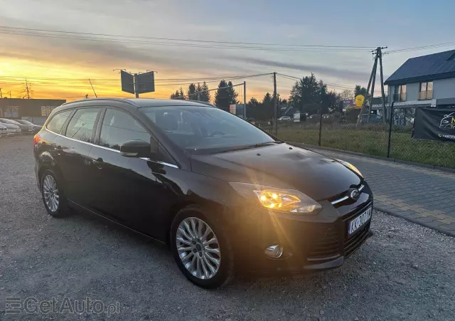 FORD Focus 1.6 EcoBoost Start-Stopp-System Titanium