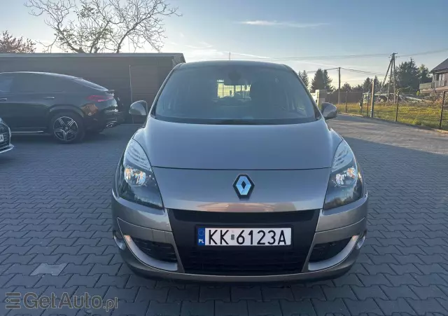 RENAULT Scenic 1.6 16V 110 Dynamique