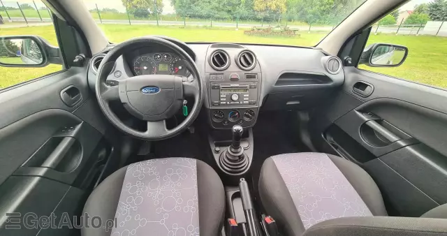 FORD Fiesta 1.3