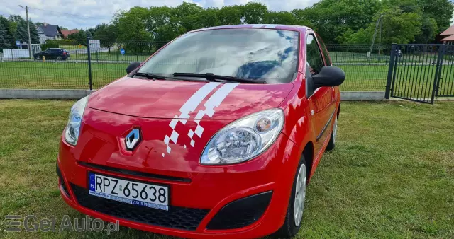 RENAULT Twingo 