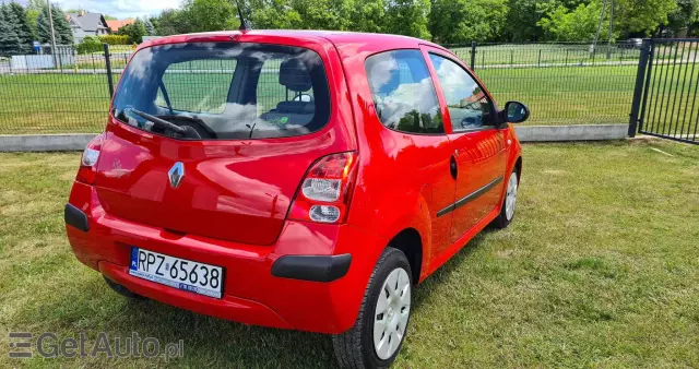 RENAULT Twingo 