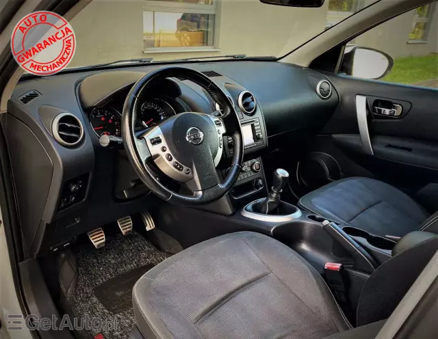 NISSAN Qashqai 2.0 acenta