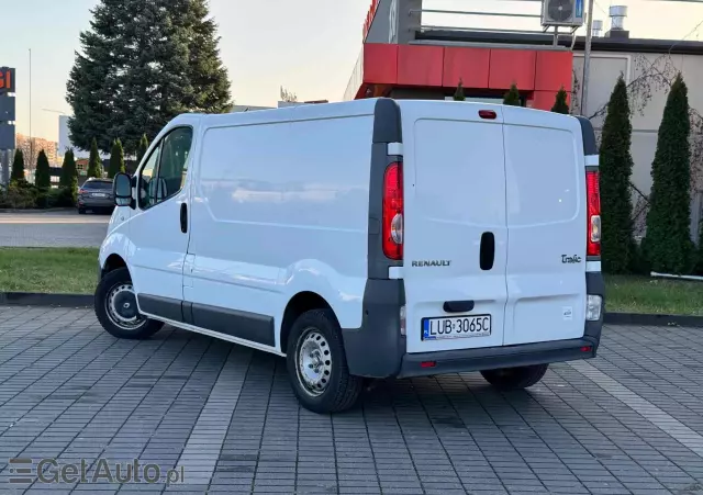 RENAULT TRAFIC 